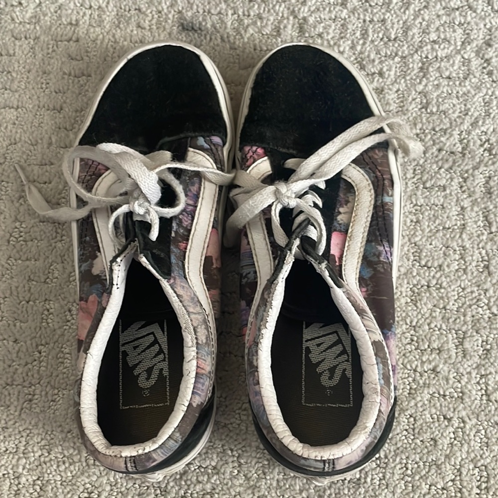 Vans women’s 5 kids 3